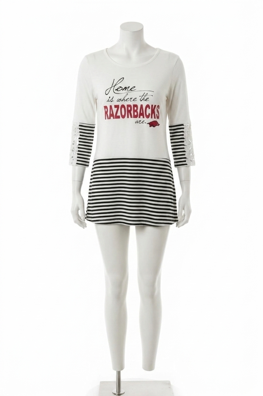 NEW GAMEDAY COUTURE university of arkansas button-lace top in white